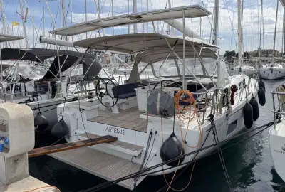 Artemis - Photo 3