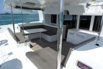Shana - Photo 4