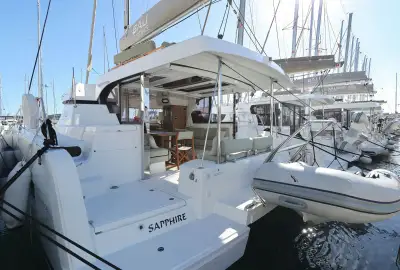 Sapphire - Photo 2