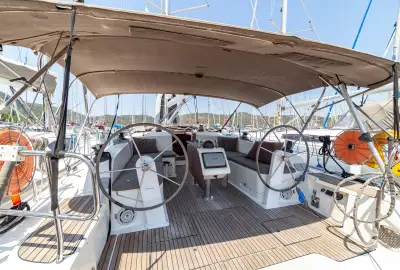 Sail Vega - Photo 5