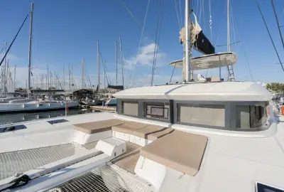 Pelagic Cat - Photo 2