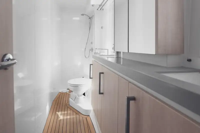 VIP Cabin Charter - 22