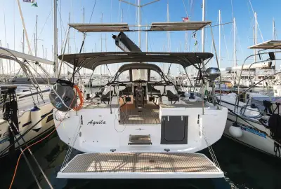 Aquila - Photo 3
