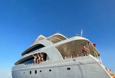 North Seven Liveaboard - Photo 5