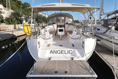 Angelic - Photo 2