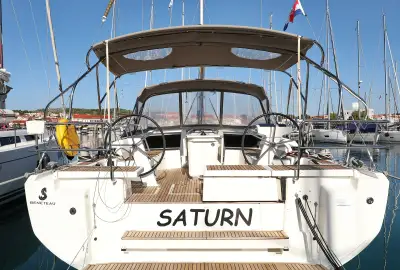 Saturn - Photo 4