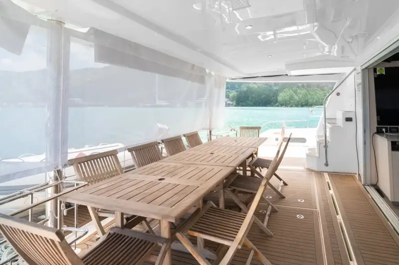 VIP Cabin Charter - 6