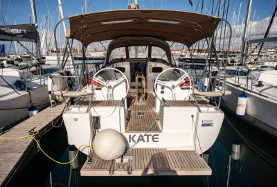 Kate - Photo 2
