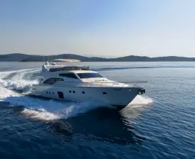 M/Y Dominique