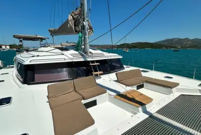 Isabella - Photo 2