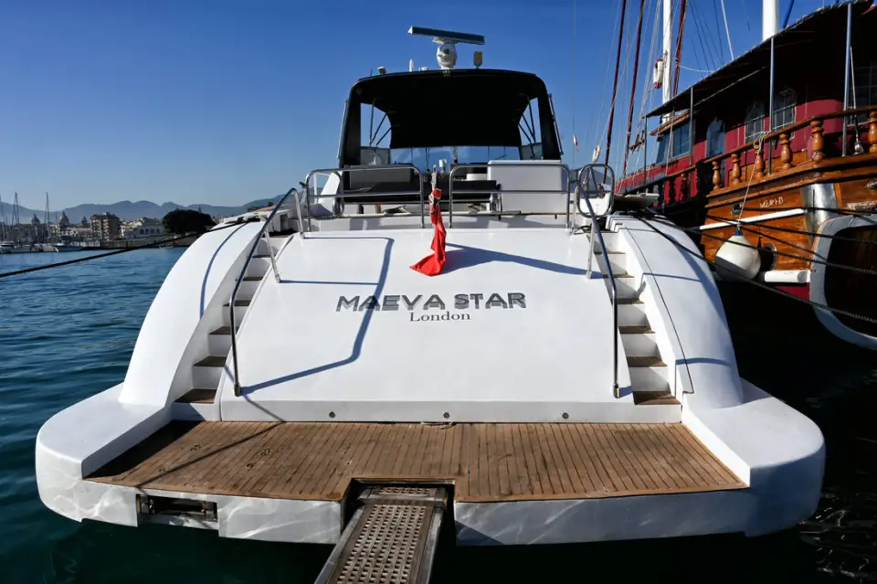 Maeva Star
