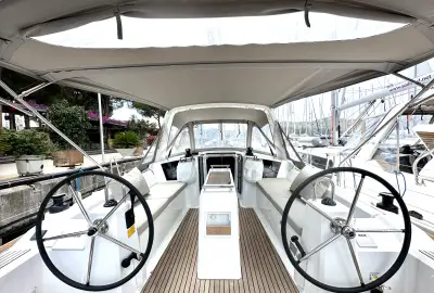 Sail Bellatrix - Photo 5