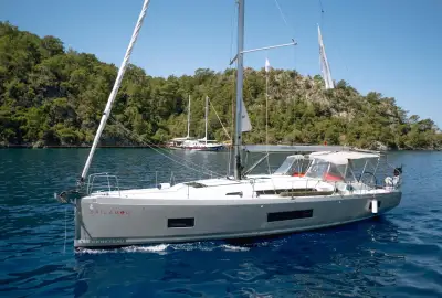 Athena 5 - Photo 3