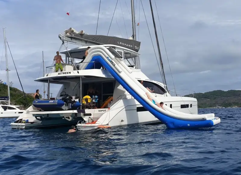 VIP Cabin Charter - 5