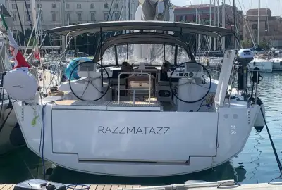 Razzmatazz - Photo 2