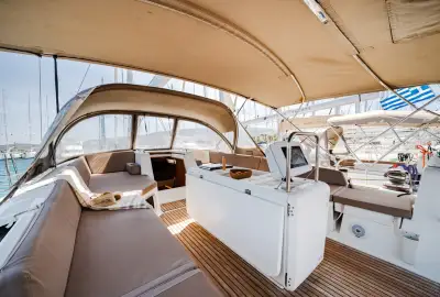 Celena IV - Photo 2
