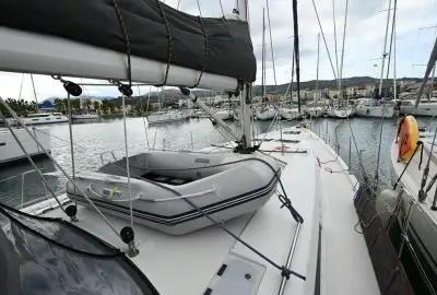 Foxtrot - Photo 3