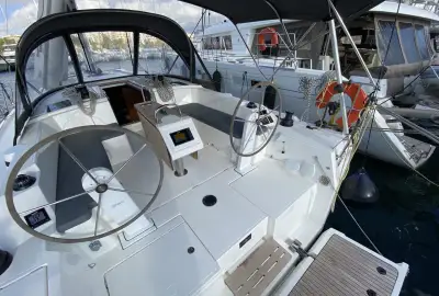 Aeolus - Photo 3