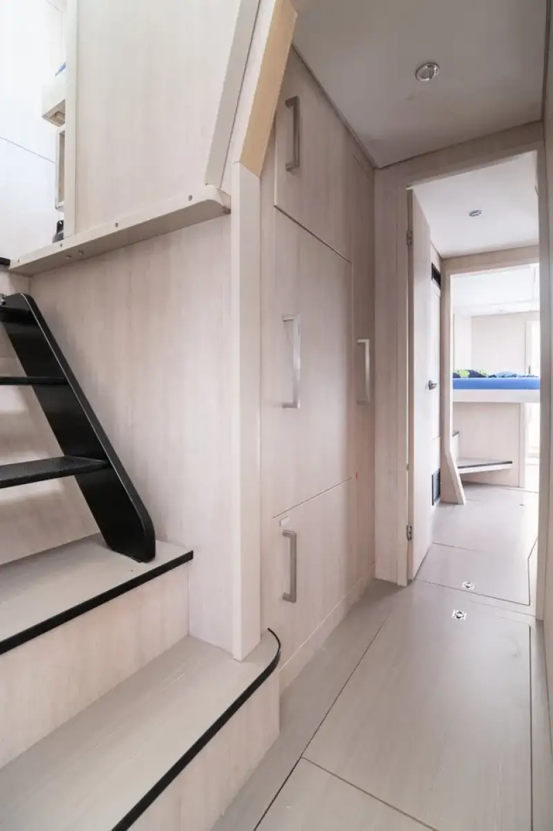 VIP Cabin Charter - 13