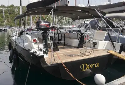 Dora - Photo 5