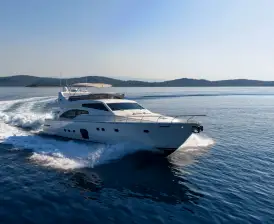 M/Y Dominique