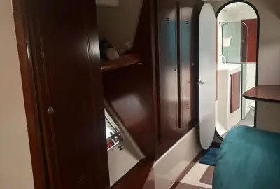 Escape - Photo 2