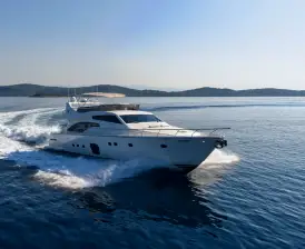 M/Y Dominique