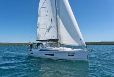 First Passion - Photo 5