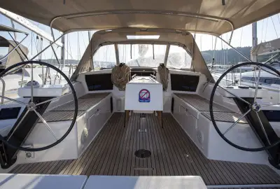 Sea Cloud 1 - Photo 4