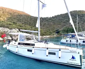 Sail Lyra
