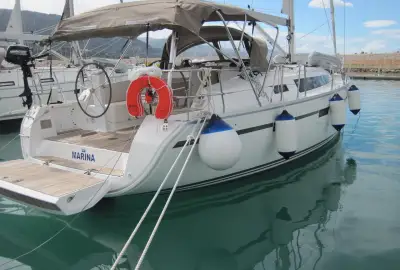 Marina - Photo 2