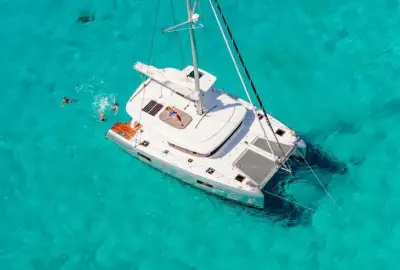 Aventura - Photo 2