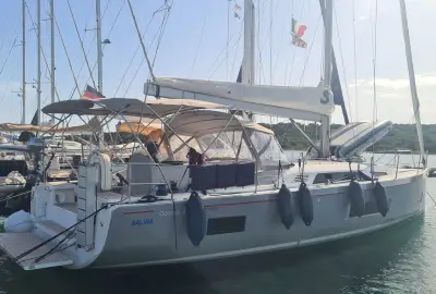 Salina - Photo 2