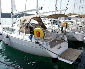 Essi
