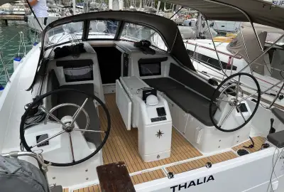 Thalia - Photo 2