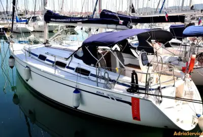 Small AS - Photo 2